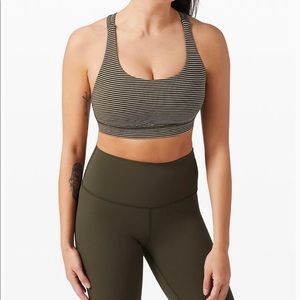 Lululemon Energy Bra B-D cup size 6